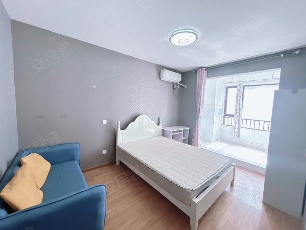 昆明瀾庭周邊科技園區(qū)與住宅區(qū)巡禮 無中介費(fèi)、地鐵口便利與高新企業(yè)聚集